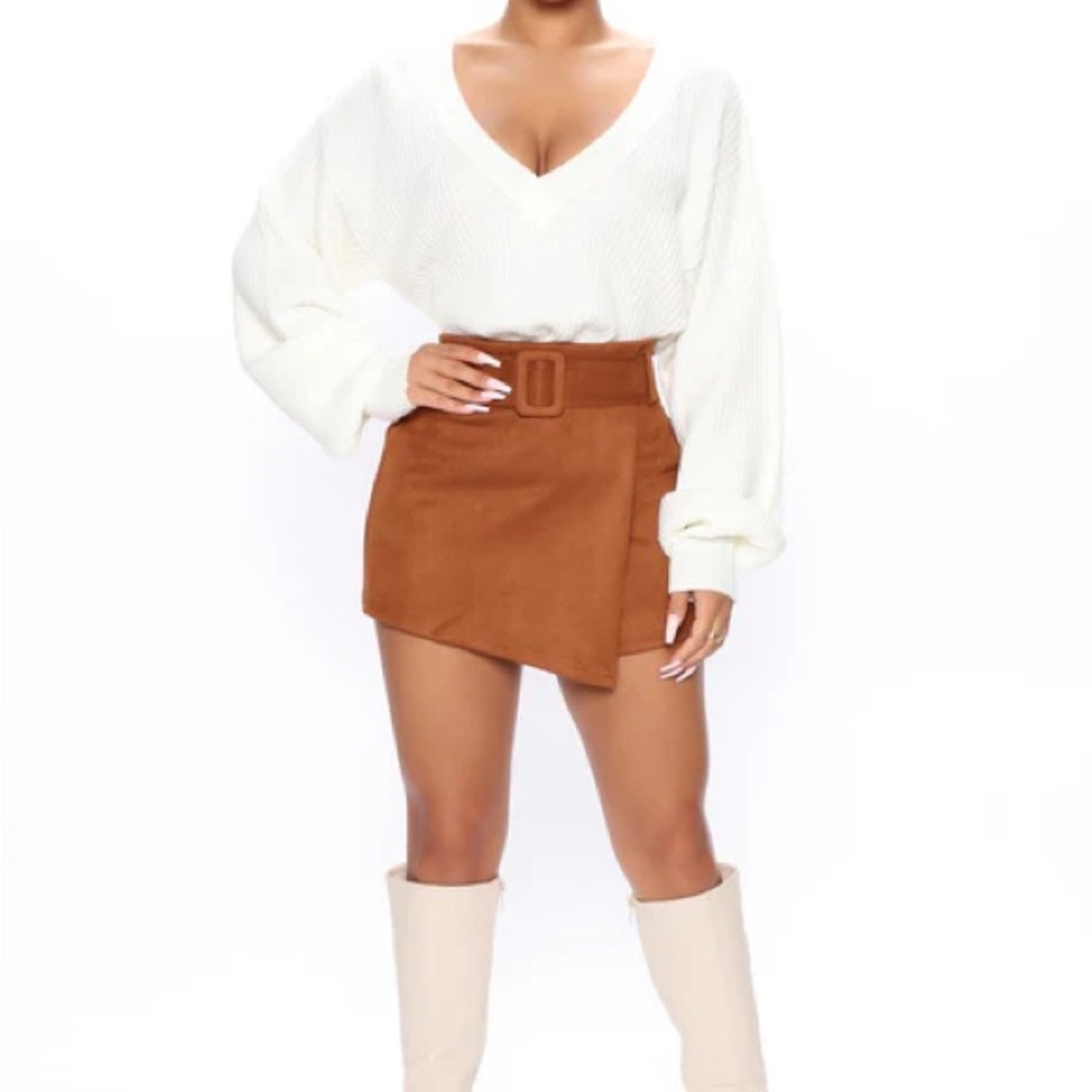 Fashion Nova V-Neck Sweater